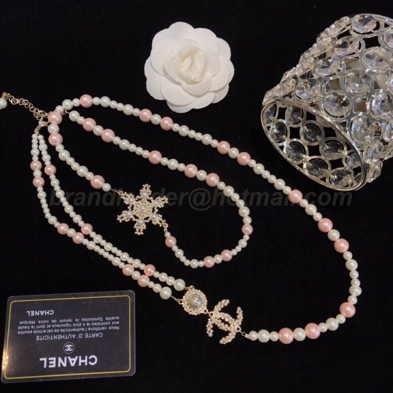 Chanel Necklaces 172